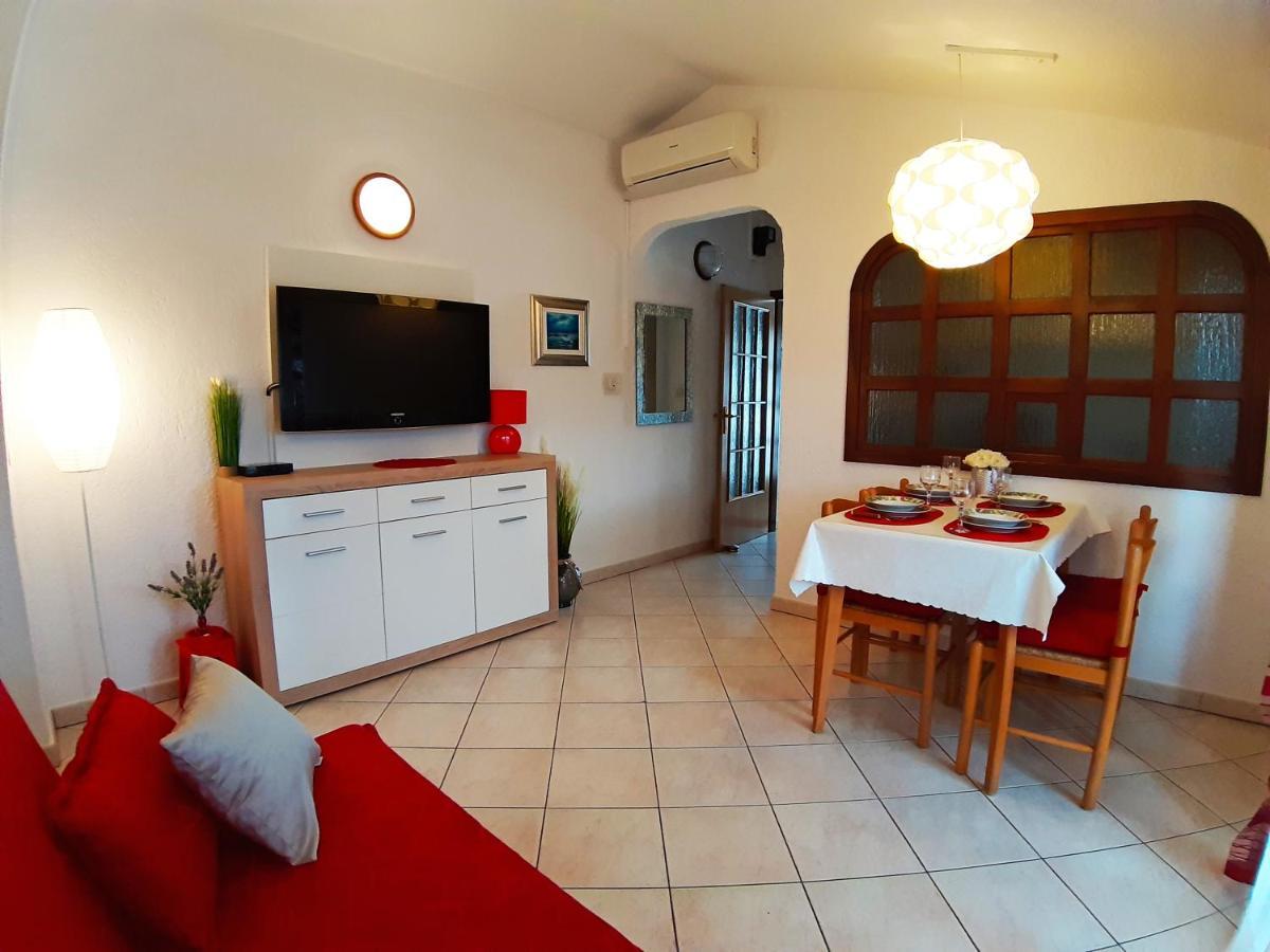 Apartments Rupec Porec Esterno foto