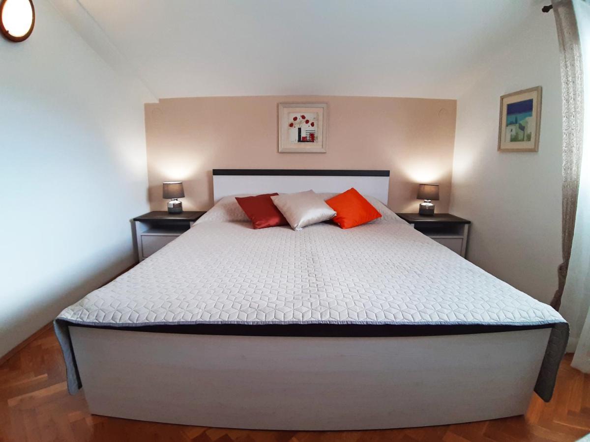 Apartments Rupec Porec Esterno foto
