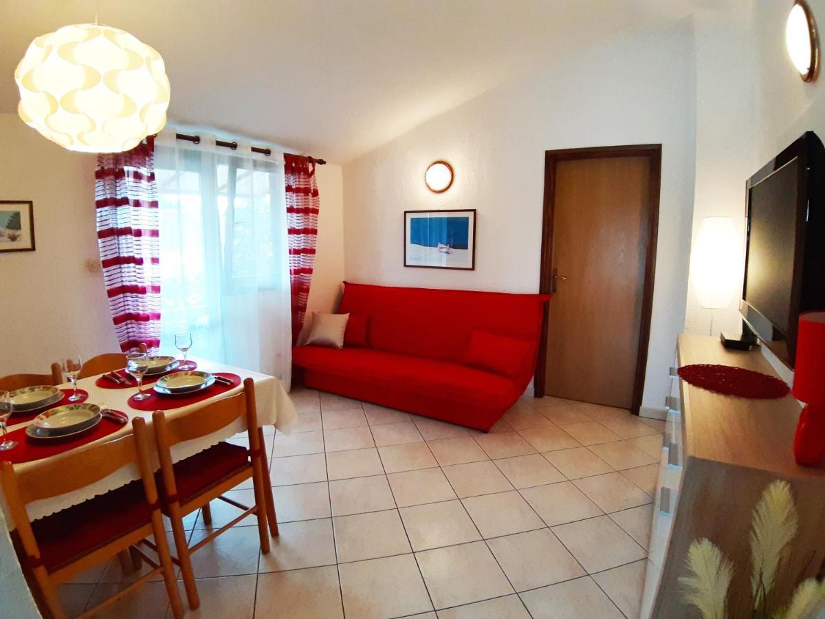 Apartments Rupec Porec Esterno foto